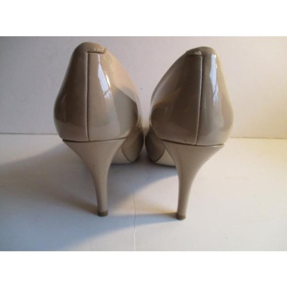 *Madden Girl Tan Beige Patent Getta Squared Toe Pumps - Picture 5 of 10